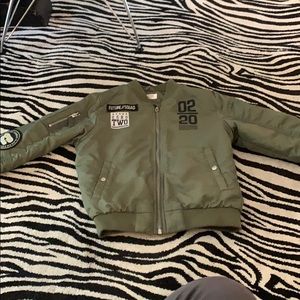 Size 6 to 8 army green bomber boys jacket